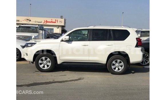 Buy Import Toyota Prado White Car in Import - Dubai in Ashanti Buy Import Toyota Prado White Car in Import - Dubai in Ashanti