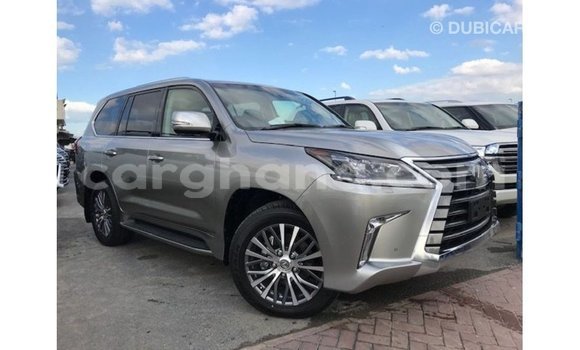 Sayi Imported Lexus LX Sauran Mota in Import - Dubai a Ashanti Sayi Imported Lexus LX Sauran Mota in Import - Dubai a Ashanti