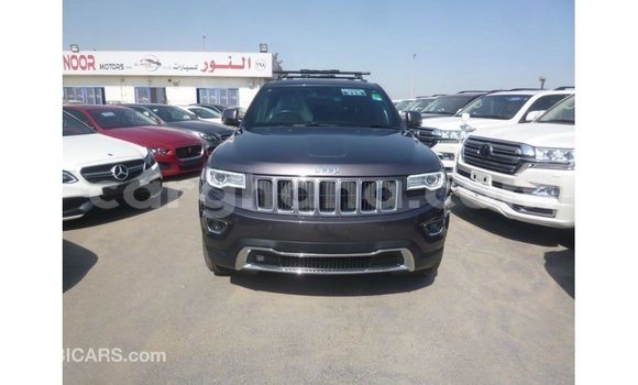Sayi Imported Jeep Grand Cherokee Sauran Mota in Import - Dubai a Ashanti Sayi Imported Jeep Grand Cherokee Sauran Mota in Import - Dubai a Ashanti