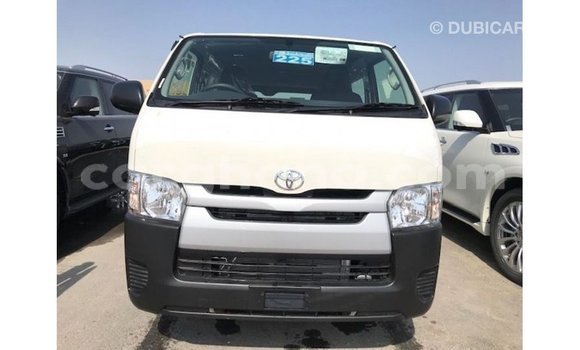 Ra Imported Toyota Hiace funfun Ọkọ̀ in Import - Dubai ni Ashanti Ra Imported Toyota Hiace funfun Ọkọ̀ in Import - Dubai ni Ashanti