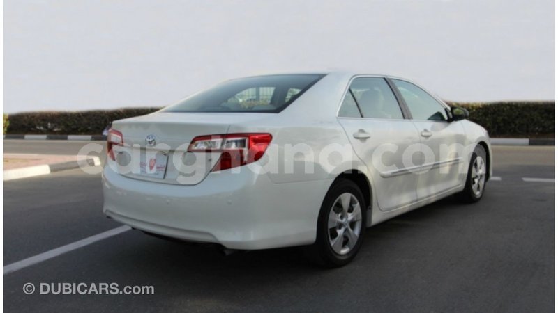 Big with watermark toyota camry ashanti import dubai 11178