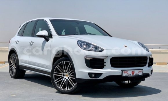 Buy Import Porsche Cayenne White Car in Import - Dubai in Ashanti