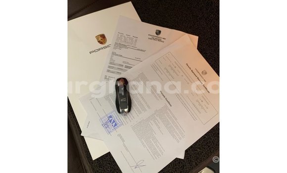 Ra Imported Porsche Cayenne funfun Ọkọ̀ in Import - Dubai ni Ashanti Ra Imported Porsche Cayenne funfun Ọkọ̀ in Import - Dubai ni Ashanti