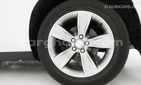 Sayi Imported Dodge Challenger White Mota in Import - Dubai a Ashanti Sayi Imported Dodge Challenger White Mota in Import - Dubai a Ashanti