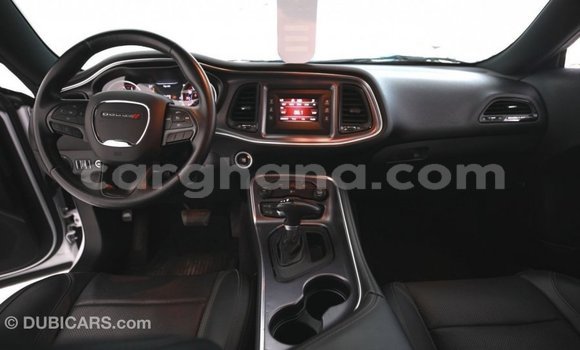 Sayi Imported Dodge Challenger White Mota in Import - Dubai a Ashanti Sayi Imported Dodge Challenger White Mota in Import - Dubai a Ashanti