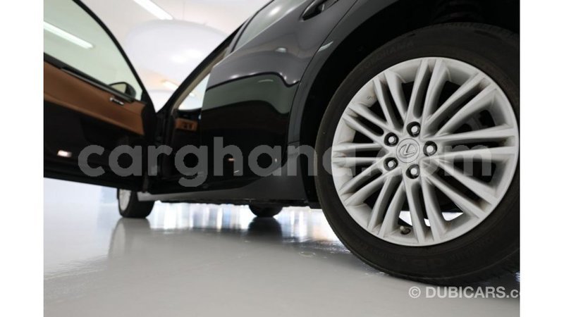 Big with watermark lexus es ashanti import dubai 11194