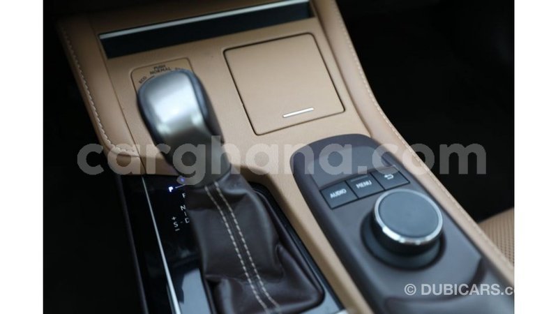 Big with watermark lexus es ashanti import dubai 11194