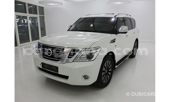 Ra Imported Nissan Patrol funfun Ọkọ̀ in Import - Dubai ni Ashanti Ra Imported Nissan Patrol funfun Ọkọ̀ in Import - Dubai ni Ashanti