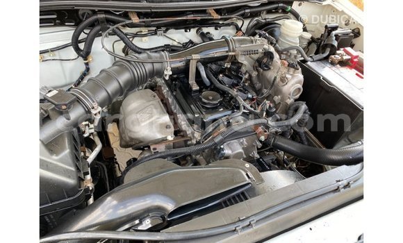 Buy Import Mitsubishi L200 White Car in Import - Dubai in Ashanti Buy Import Mitsubishi L200 White Car in Import - Dubai in Ashanti