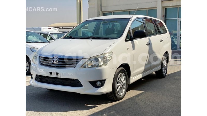 Big with watermark toyota innova ashanti import dubai 11201