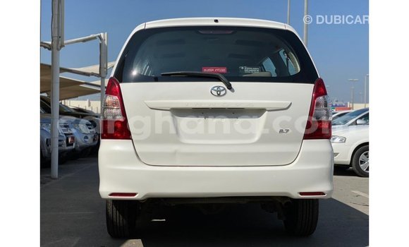 Buy Import Toyota Innova White Car in Import - Dubai in Ashanti Buy Import Toyota Innova White Car in Import - Dubai in Ashanti