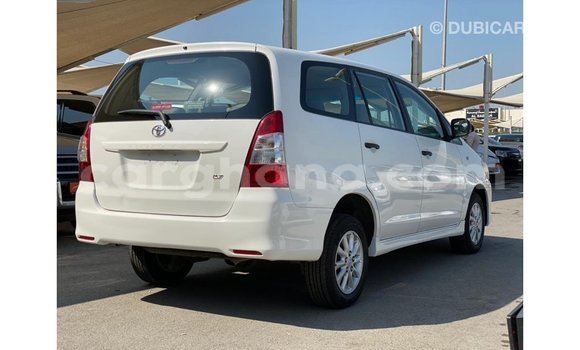 Buy Import Toyota Innova White Car in Import - Dubai in Ashanti Buy Import Toyota Innova White Car in Import - Dubai in Ashanti
