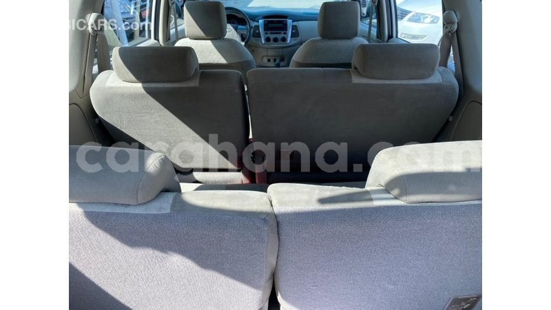 Big with watermark toyota innova ashanti import dubai 11201