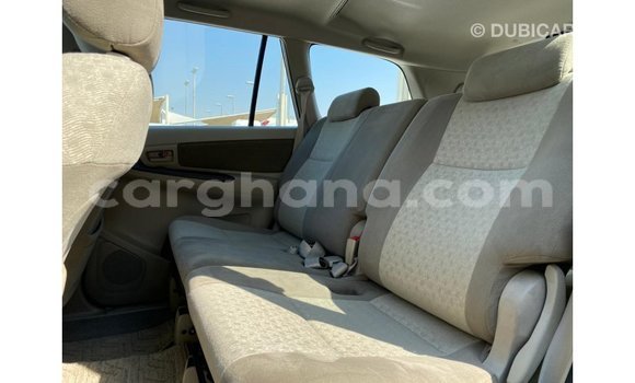 Buy Import Toyota Innova White Car in Import - Dubai in Ashanti Buy Import Toyota Innova White Car in Import - Dubai in Ashanti