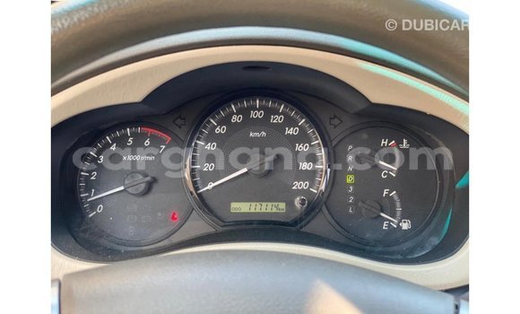 Buy Import Toyota Innova White Car in Import - Dubai in Ashanti Buy Import Toyota Innova White Car in Import - Dubai in Ashanti