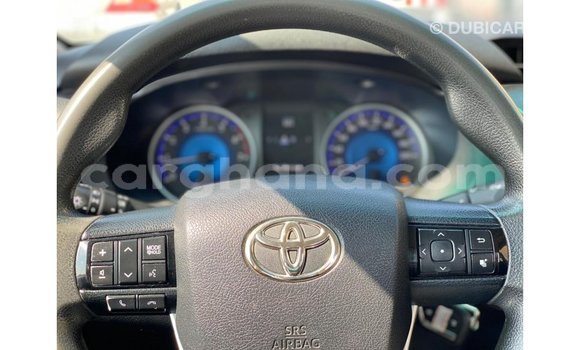 Ra Imported Toyota Hilux funfun Ọkọ̀ in Import - Dubai ni Ashanti Ra Imported Toyota Hilux funfun Ọkọ̀ in Import - Dubai ni Ashanti
