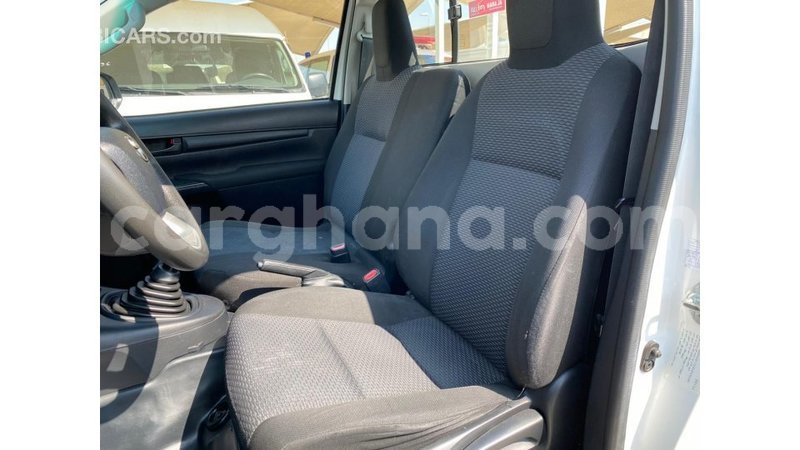 Big with watermark toyota hilux ashanti import dubai 11204