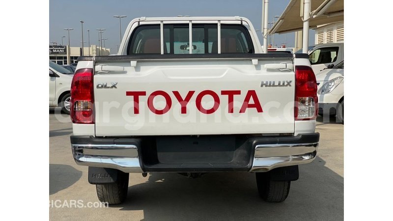 Big with watermark toyota hilux ashanti import dubai 11206