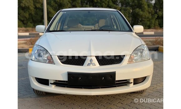 Ra Imported Mitsubishi Lancer funfun Ọkọ̀ in Import - Dubai ni Ashanti Ra Imported Mitsubishi Lancer funfun Ọkọ̀ in Import - Dubai ni Ashanti