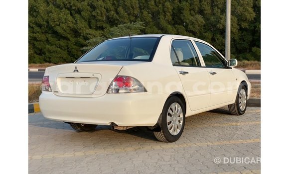 Ra Imported Mitsubishi Lancer funfun Ọkọ̀ in Import - Dubai ni Ashanti Ra Imported Mitsubishi Lancer funfun Ọkọ̀ in Import - Dubai ni Ashanti