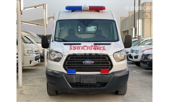 Sayi Imported Ford Club Wagon White Mota in Import - Dubai a Ashanti Sayi Imported Ford Club Wagon White Mota in Import - Dubai a Ashanti