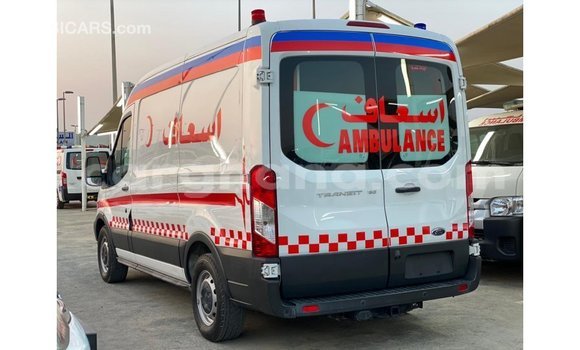 Sayi Imported Ford Club Wagon White Mota in Import - Dubai a Ashanti Sayi Imported Ford Club Wagon White Mota in Import - Dubai a Ashanti