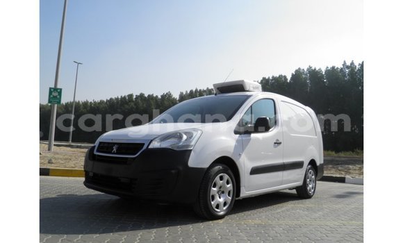 Buy Import Peugeot Partner White Car in Import - Dubai in Ashanti