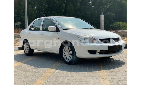 Ra Imported Mitsubishi Lancer funfun Ọkọ̀ in Import - Dubai ni Ashanti Ra Imported Mitsubishi Lancer funfun Ọkọ̀ in Import - Dubai ni Ashanti