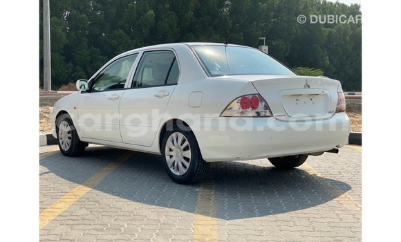 Ra Imported Mitsubishi Lancer funfun Ọkọ̀ in Import - Dubai ni Ashanti Ra Imported Mitsubishi Lancer funfun Ọkọ̀ in Import - Dubai ni Ashanti