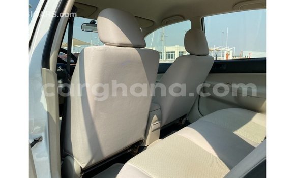 Ra Imported Mitsubishi Lancer funfun Ọkọ̀ in Import - Dubai ni Ashanti Ra Imported Mitsubishi Lancer funfun Ọkọ̀ in Import - Dubai ni Ashanti