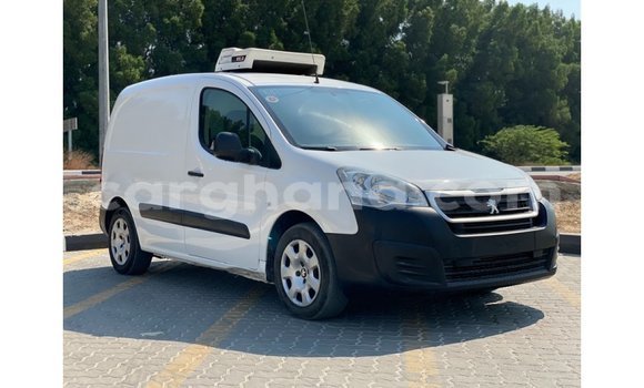 Buy Import Peugeot Partner White Car in Import - Dubai in Ashanti