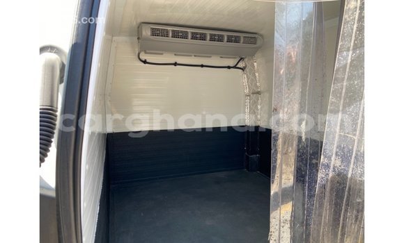 Ra Imported Peugeot Partner funfun Ọkọ̀ in Import - Dubai ni Ashanti Ra Imported Peugeot Partner funfun Ọkọ̀ in Import - Dubai ni Ashanti