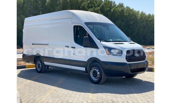 Sayi Imported Ford Club Wagon White Mota in Import - Dubai a Ashanti Sayi Imported Ford Club Wagon White Mota in Import - Dubai a Ashanti