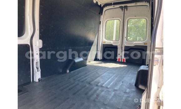 Sayi Imported Ford Club Wagon White Mota in Import - Dubai a Ashanti Sayi Imported Ford Club Wagon White Mota in Import - Dubai a Ashanti