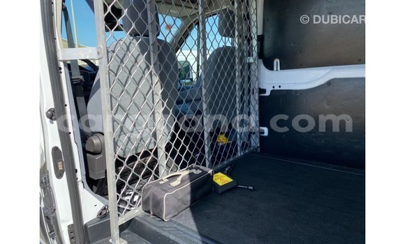 Sayi Imported Ford Club Wagon White Mota in Import - Dubai a Ashanti Sayi Imported Ford Club Wagon White Mota in Import - Dubai a Ashanti