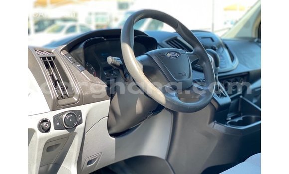 Sayi Imported Ford Club Wagon White Mota in Import - Dubai a Ashanti Sayi Imported Ford Club Wagon White Mota in Import - Dubai a Ashanti