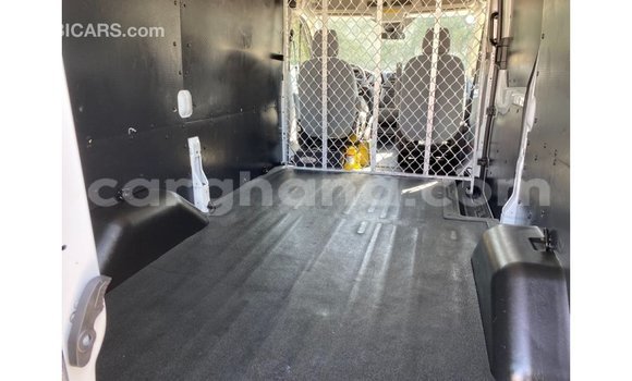 Ra Imported Ford Club Wagon funfun Ọkọ̀ in Import - Dubai ni Ashanti Ra Imported Ford Club Wagon funfun Ọkọ̀ in Import - Dubai ni Ashanti