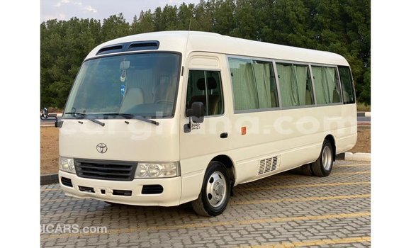 Buy Import Toyota Coaster White Car in Import - Dubai in Ashanti Buy Import Toyota Coaster White Car in Import - Dubai in Ashanti