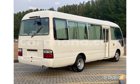 Buy Import Toyota Coaster White Car in Import - Dubai in Ashanti Buy Import Toyota Coaster White Car in Import - Dubai in Ashanti