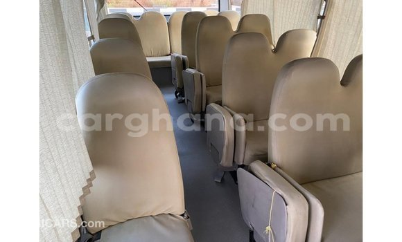 Buy Import Toyota Coaster White Car in Import - Dubai in Ashanti Buy Import Toyota Coaster White Car in Import - Dubai in Ashanti