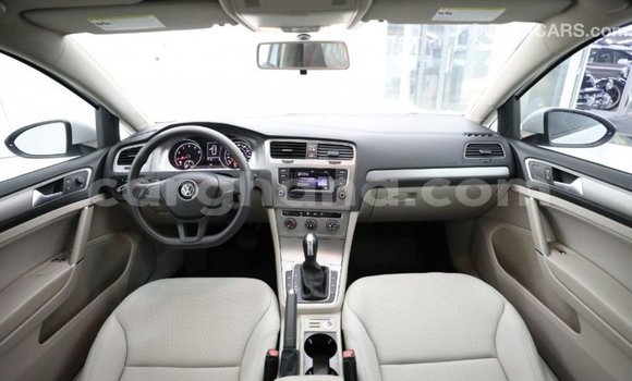 Ra Imported Volkswagen Golf funfun Ọkọ̀ in Import - Dubai ni Ashanti Ra Imported Volkswagen Golf funfun Ọkọ̀ in Import - Dubai ni Ashanti