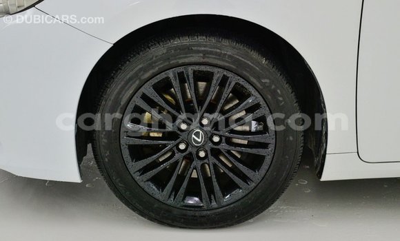 Buy Import Lexus ES White Car in Import - Dubai in Ashanti Buy Import Lexus ES White Car in Import - Dubai in Ashanti