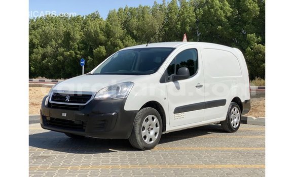 Ra Imported Peugeot Partner funfun Ọkọ̀ in Import - Dubai ni Ashanti Ra Imported Peugeot Partner funfun Ọkọ̀ in Import - Dubai ni Ashanti