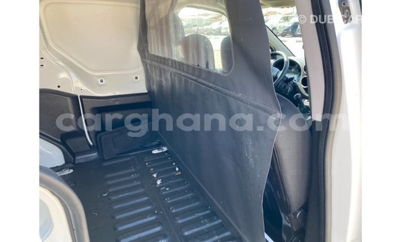 Ra Imported Peugeot Partner funfun Ọkọ̀ in Import - Dubai ni Ashanti Ra Imported Peugeot Partner funfun Ọkọ̀ in Import - Dubai ni Ashanti