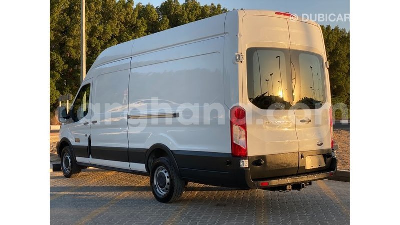 Big with watermark ford club wagon ashanti import dubai 11270