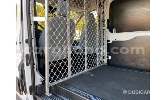 Sayi Imported Ford Club Wagon White Mota in Import - Dubai a Ashanti Sayi Imported Ford Club Wagon White Mota in Import - Dubai a Ashanti