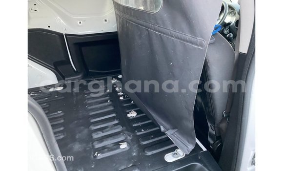 Sayi Imported Peugeot Partner White Mota in Import - Dubai a Ashanti Sayi Imported Peugeot Partner White Mota in Import - Dubai a Ashanti