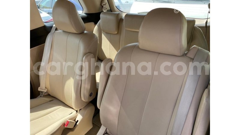 Big with watermark toyota previa ashanti import dubai 11272