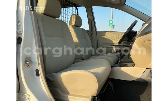 Sayi Imported Toyota Avanza White Mota in Import - Dubai a Ashanti Sayi Imported Toyota Avanza White Mota in Import - Dubai a Ashanti