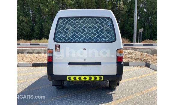 Buy Import Mitsubishi L300 White Car in Import - Dubai in Ashanti Buy Import Mitsubishi L300 White Car in Import - Dubai in Ashanti